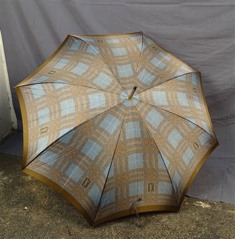 parapluie yves saint laurent